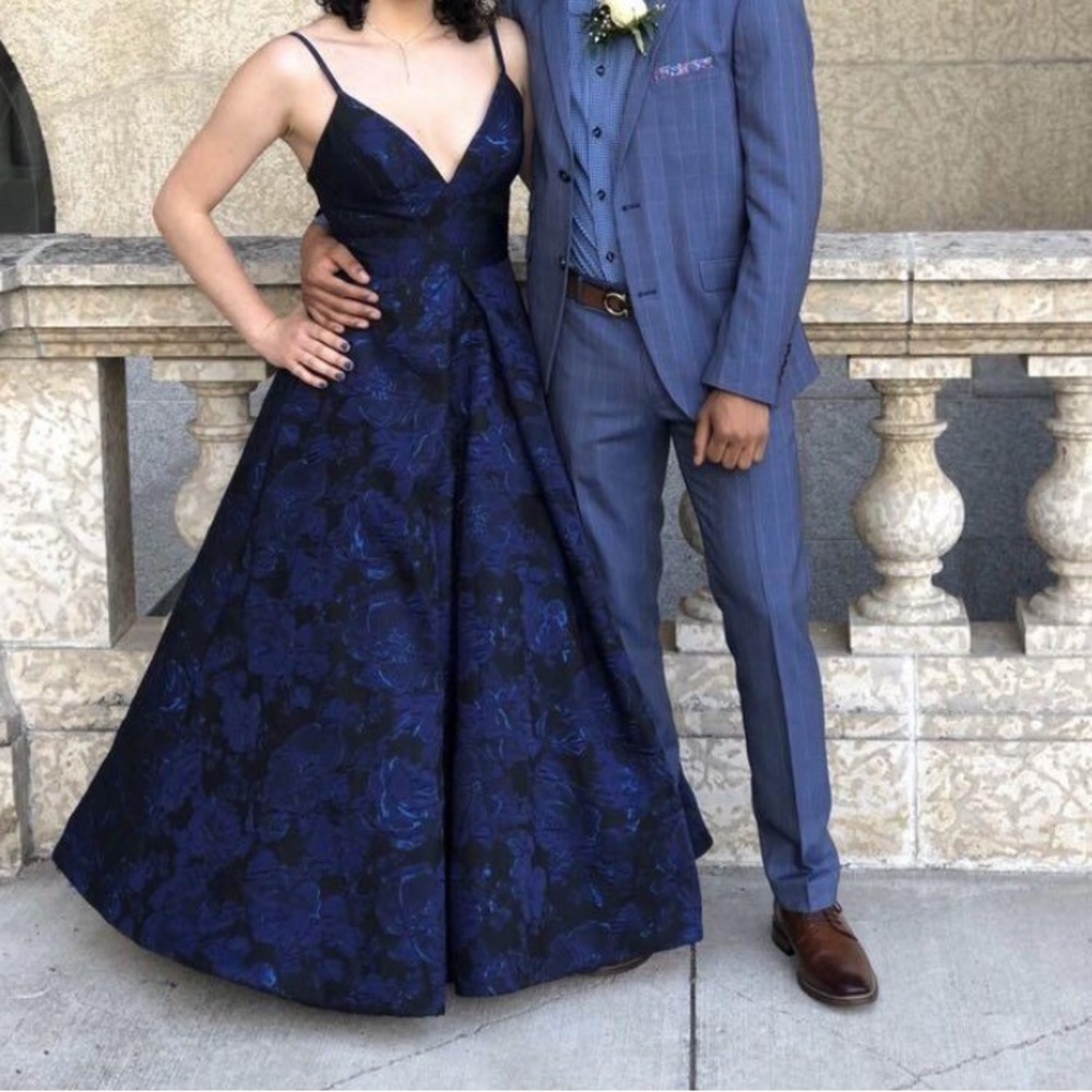 Flair New York size 4 Prom Dress